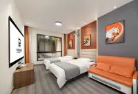 Lola Lizi Luxury Hotel Apartment (Chongqing Ciqikou Branch) Hotel in zona Sino-American Cooperation Organization Concentration Camps Former Site April 1st Library