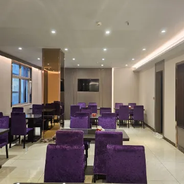 Yeste International Hotel (Lufeng Renmin Road Suibao)