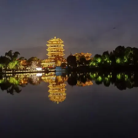 Liangyou Fulin Hotel (Jinan Quancheng Square Daming Lake Branch)