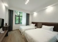 Rongjiang Tianlong Grand Hotel (Cun Chao Football Field)
