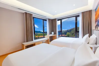 Kangding Four Seasons View Hotel Hotel in zona Muya White Tower