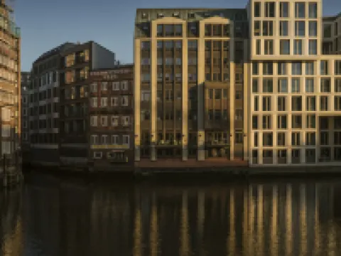 ニコライホテルハンブルク、レオナルドリミテッドエディション ミニチュアワンダーランド周辺のホテル