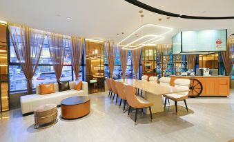 Homeinn Plus Hotel (Dunhua Hanzhang Avenue)