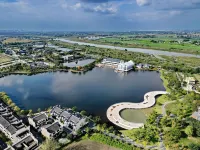 Guanghan Shuilinglong Lakeside Resort Hotel (Yijiaheba Scenic Area) - Romantic