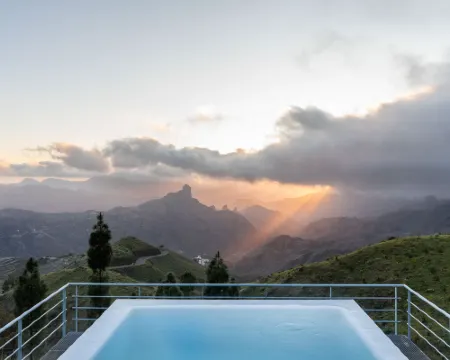 Parador de Cruz de Tejeda Hoteles en Tejeda