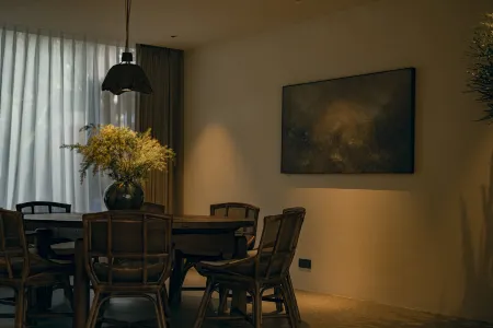 Xishuangbanna Jinghong Neverwinter Hotel Отели рядом с достопримечательностью «Xishuangbanna Folk Custom Garden»