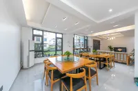 Zhujiajian Zailushang Homestay.