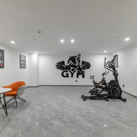 Homeinn Superior Cloud Hotel (Anqing Huaining County Wanhe Road Gaobin Building)
