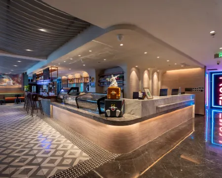 Ningbo Huayingyue Hotel (Tianyi Square City God Temple Commercial Pedestrian Street Store) Hotels in Ningbo