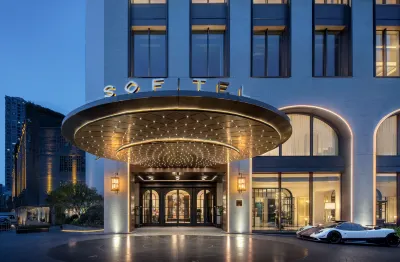 Sofitel Shanghai North Bund Các khách sạn ở Khu vực thương mại đường Bắc Tứ Xuyên
