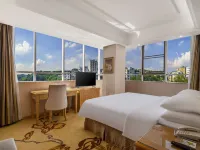 Vienna Hotel (Shenzhen Kejia Town) Hotel a Buji Subdistrict and Shenzhen East Railway Station