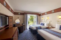 Disney Newport Bay Club Hotels in Coupvray