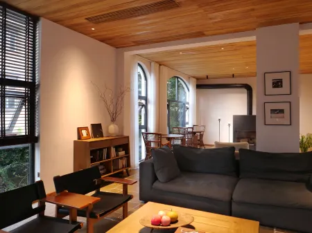 Green Moment Hotel Отели рядом с достопримечательностью «Three Natural Bridges»