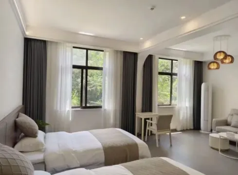 逸居山之澗民宿