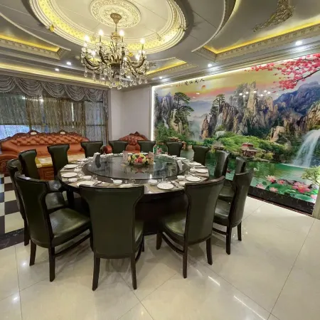 Mingzhu Hotel
