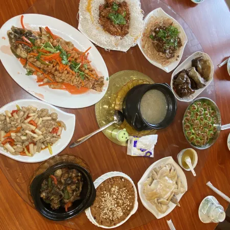 Zhaoping Jinjishan Resort Hotel