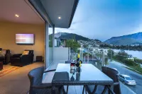 湖嶺皇后鎮 - 住南飯店