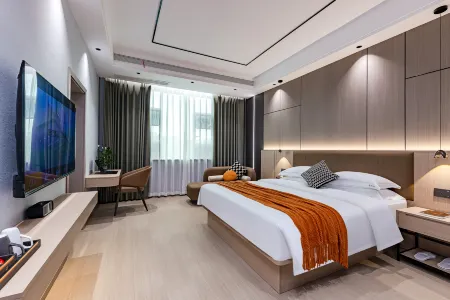 Luyu Intelligent Hotel (ASEAN International Used Car Trading Market Store) Отели рядом с достопримечательностью «Honghe Vocational and Technical College»