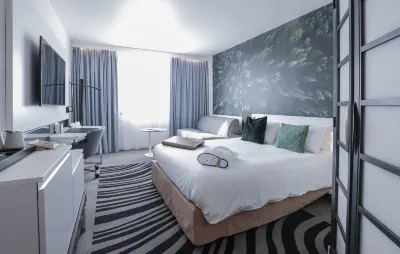 Novotel Luxembourg Centre Отели рядом с достопримечательностью «Сад Трансисьон Петрюс»