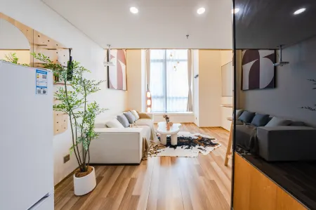 Dalian Xinghai Square Wufei · Scenic Apartment Hotel