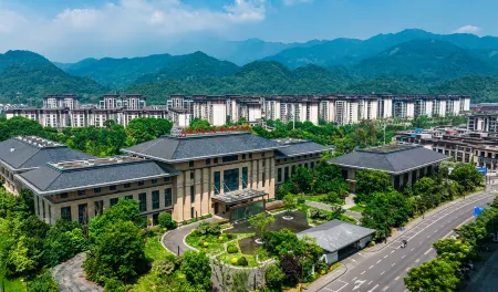 Zhonghe Tianyi Hotel