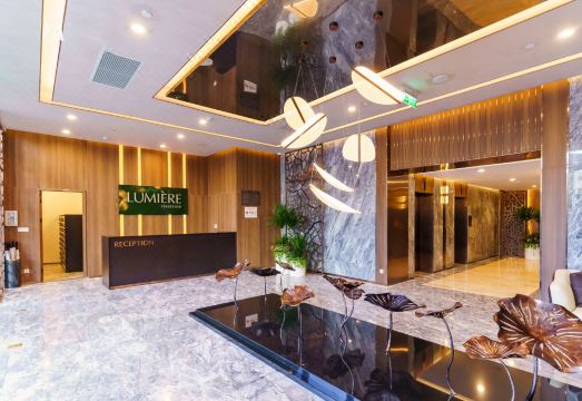 루미에르 수영장 시설