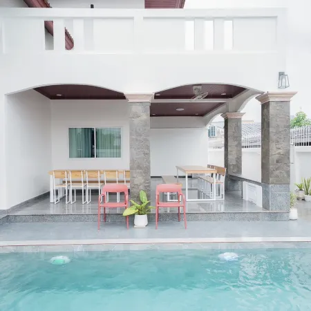 The Star Pool Villa Hatyai