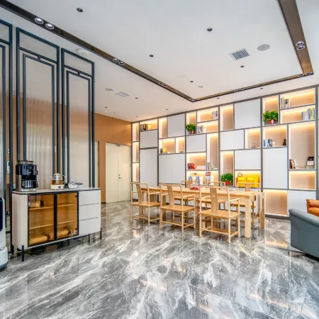 Jin Boman Hotel (Linfen Pingyang Square)