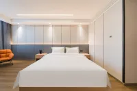 Hami Xin Shunyuan Hotel （Car Wharf Auto Clothing Industrial Park Branch - Balcony