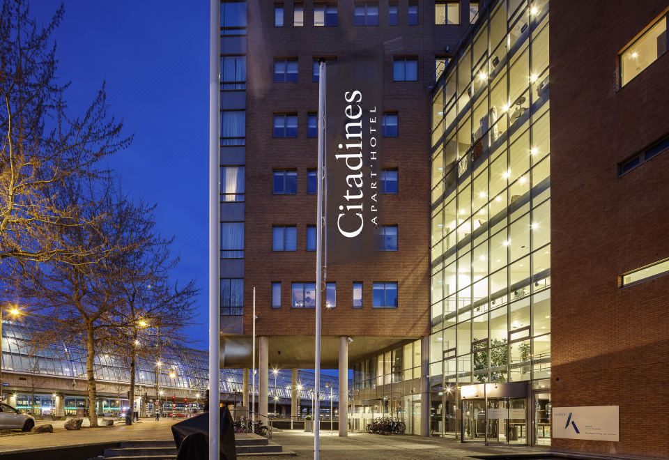 시타디너스 슬로테르데이크 스테이션 암스테르담 호텔