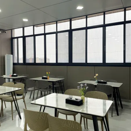 Hanchen Mingzhi Hotel (Hongjiang Qiancheng Branch)