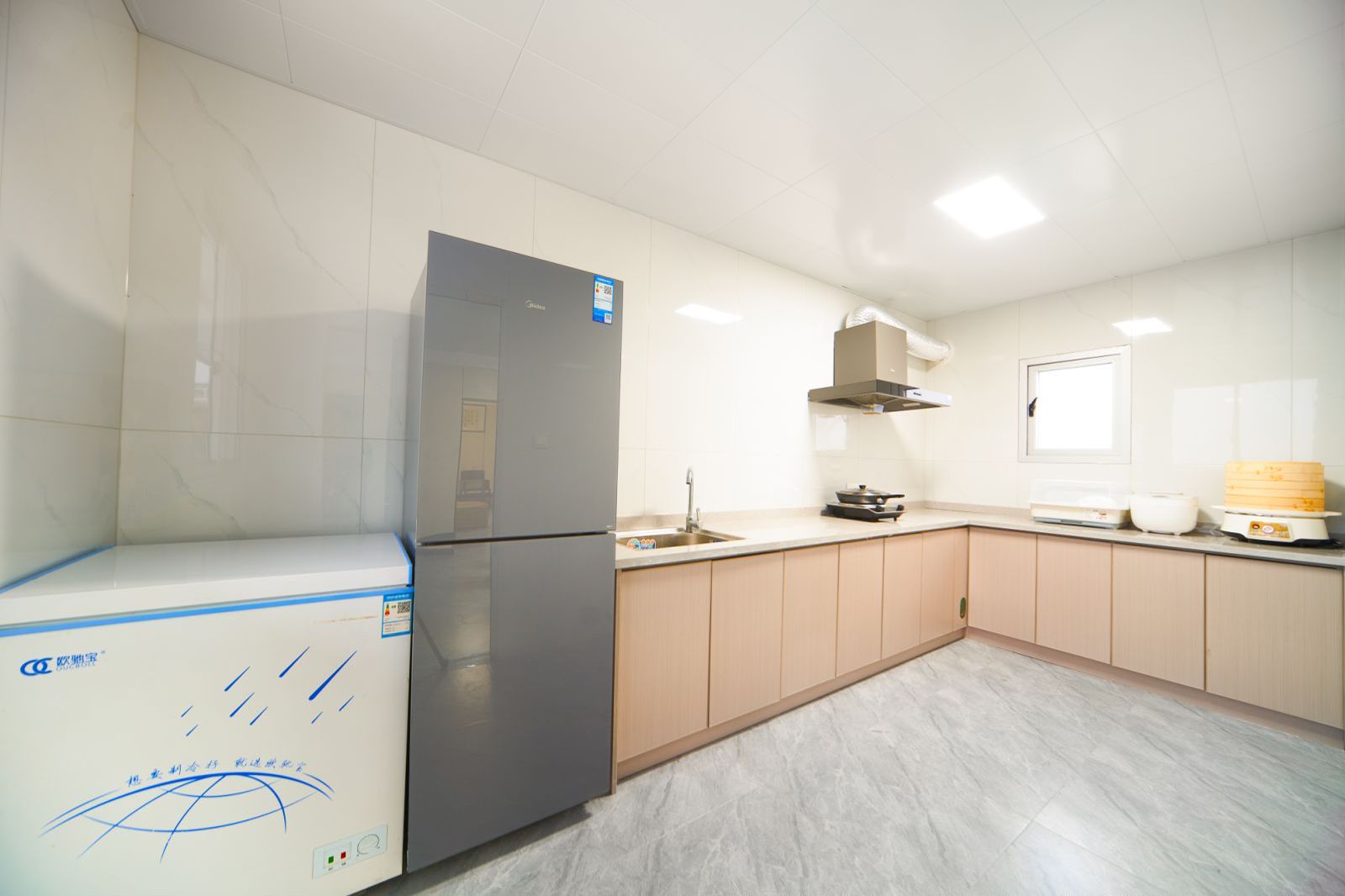 Ninghai jinzhongliuyi business hotel Over view