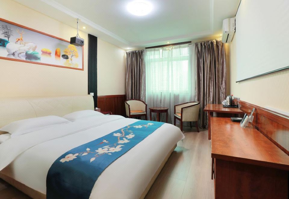 Ruofei HotelOver view