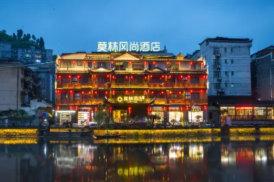 Morning Inn Hotel (Fenghuang Ancient Town Tuojiang) Các khách sạn ở Phụng Hóa
