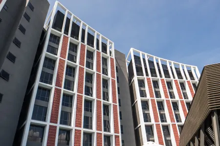 Sutera Bay by Pinstay Plus Отели рядом с достопримечательностью «The Peak Condominium»