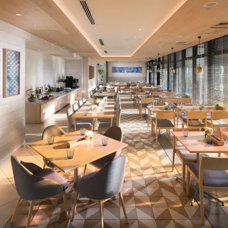 DoubleTree by Hilton Tokyo Ariake Отели рядом с достопримечательностью «Комплекс горячих источников «Оэдо Онсэн Моногатари»»