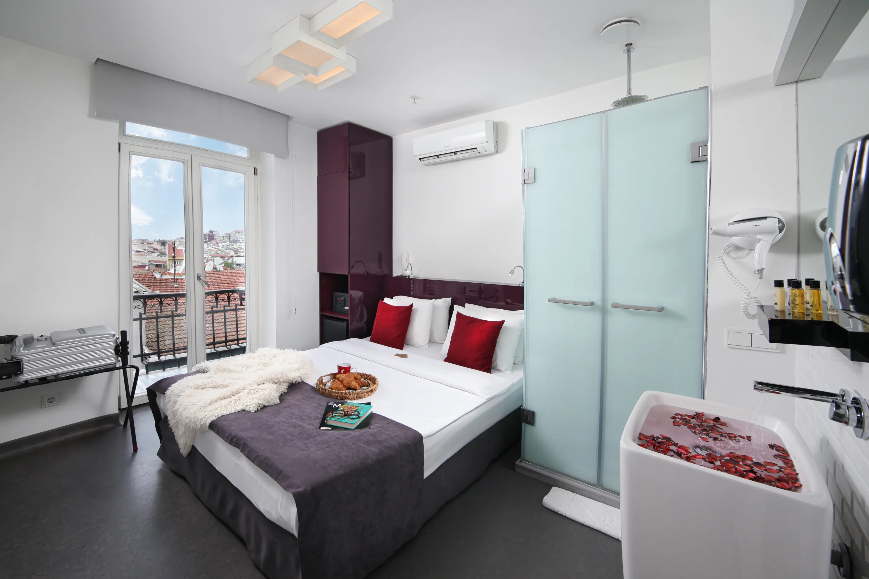 The Central House Istanbul Taksim