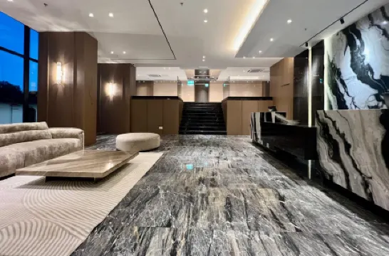 Landison Hotel Penang Отели рядом с достопримечательностью «Sri Muneeswarar Temple Sevalathotam»