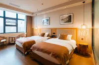 Jintang Chuangminglijing Hotel