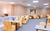 hongtu Hotel (Fengcheng River View Hotel, Pozi Street, hailing) - breakfast
