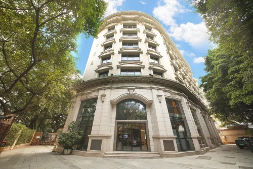 Guangzhou East Station Store