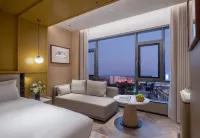 "Pu'er Muyun Garden Hotel"