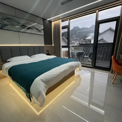 Sanqing Mountain Yueting Mountain Retreat Homestay (East Golden Sand Cable Car Store) Hotels near Sanqing Mountain Jinsha Cableway