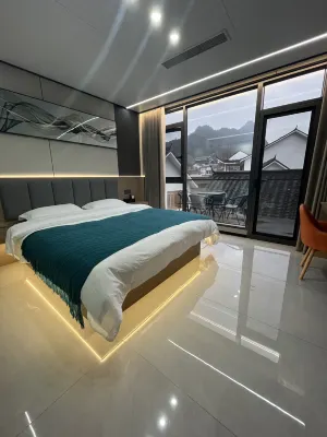 Sanqing Mountain Yueting Mountain Retreat Homestay (East Golden Sand Cable Car Store)