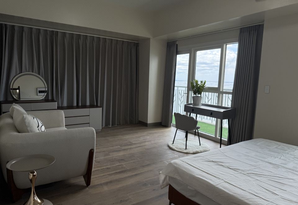 럭셔리 모던 코지 마닐라 베이뷰 객실 내부