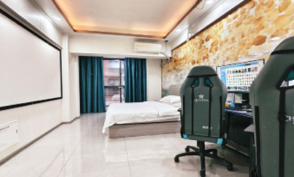 To ZhenCarry E-sports Hotel (Donghai Branch)