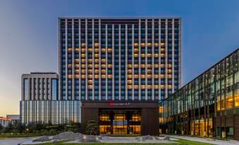 HUALUXE Hotels and Resorts BEIJING XINAN