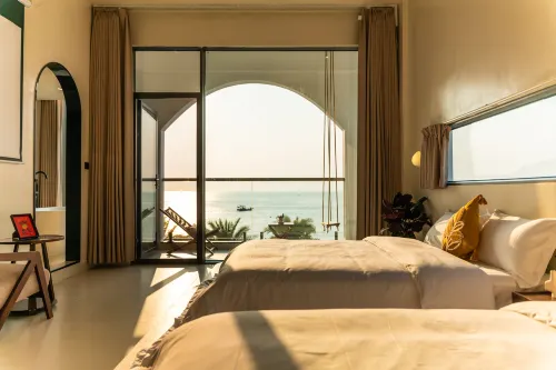 Yishu Hai Oceanfront Villa  -Shanwei