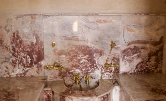 Riad Kech One & Spa