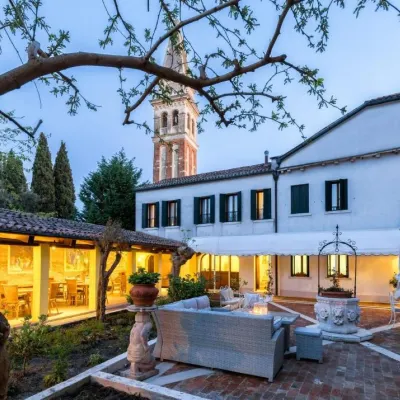 Relais Alberti Hotels near Venice Convention